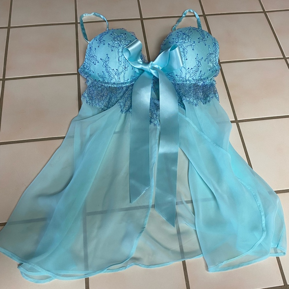 Victoria's Secret Light Blue Lace nighty